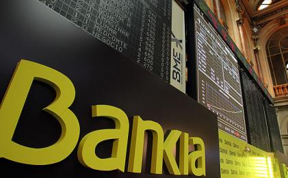 L´Advocacia denuncia que la CNMC podria estar protegint els interessos de Bankia al pretendre controlar l´adequació a dret de les resolucions judicials